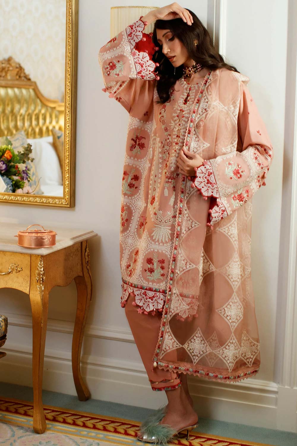 Elan Embroidered Lawn 3 piece suit EL22-01 A (LARA)