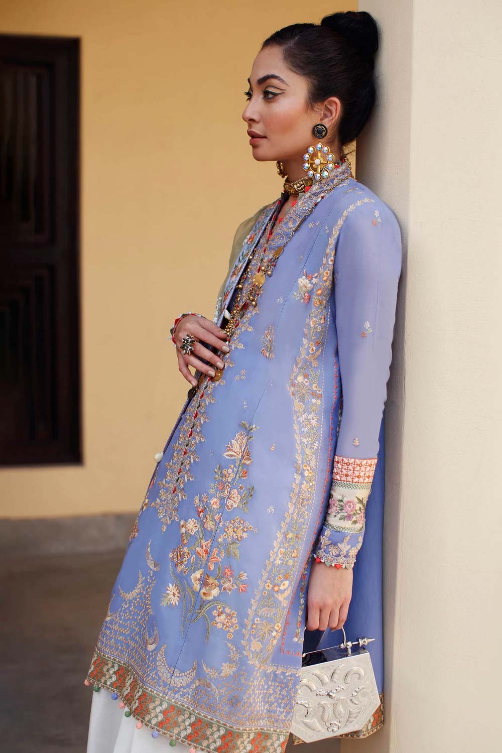 Elan Embroidered Lawn 3 piece suit EL22-02 B (ZENEL)