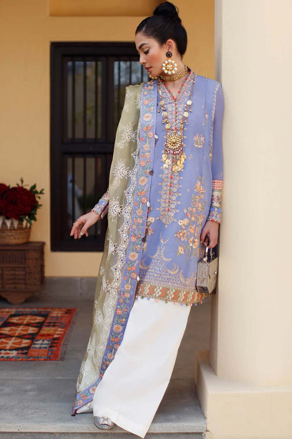 Elan Embroidered Lawn 3 piece suit EL22-02 B (ZENEL)