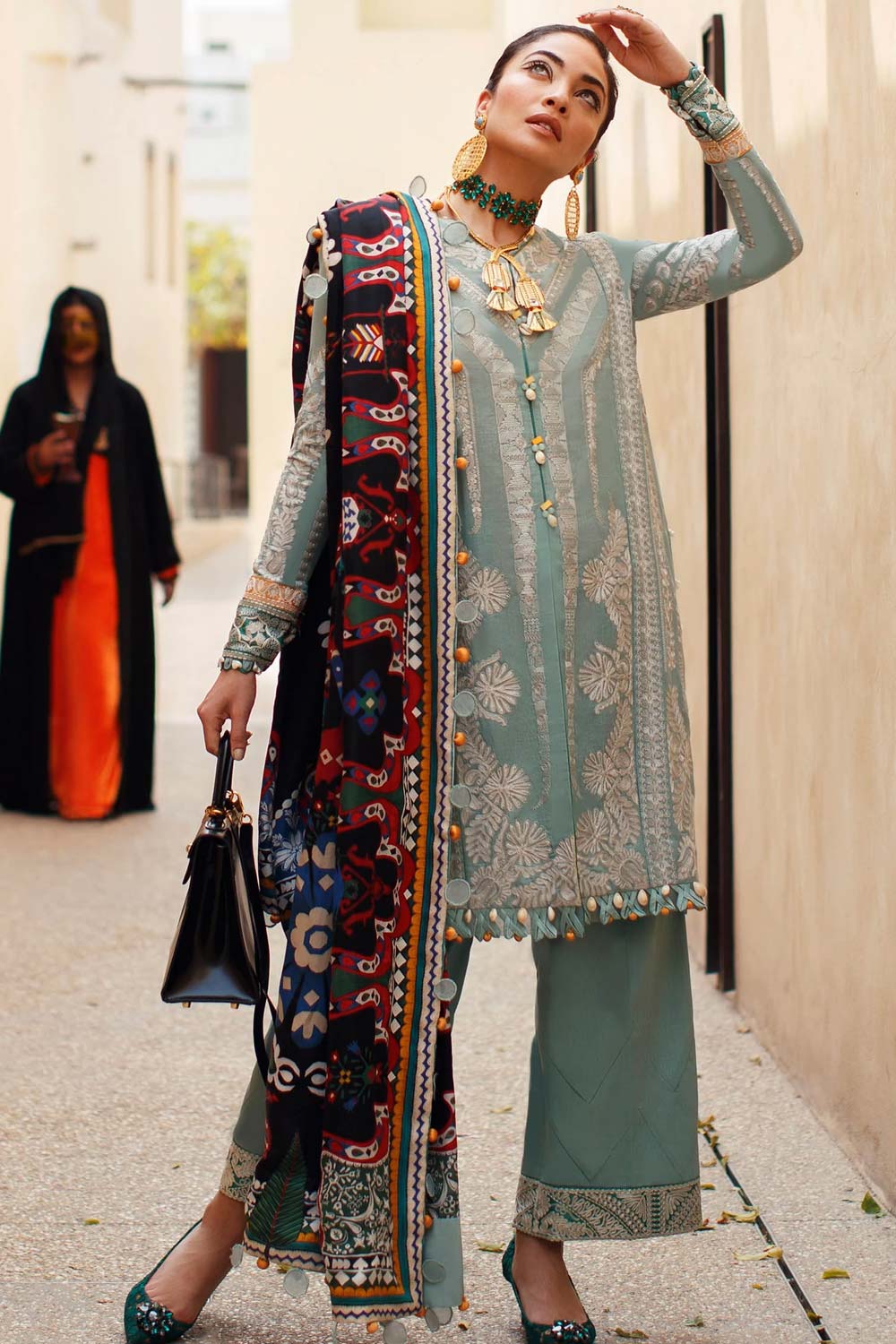 Elan Embroidered Lawn 3 piece suit EL22-03 A (QISTINA)