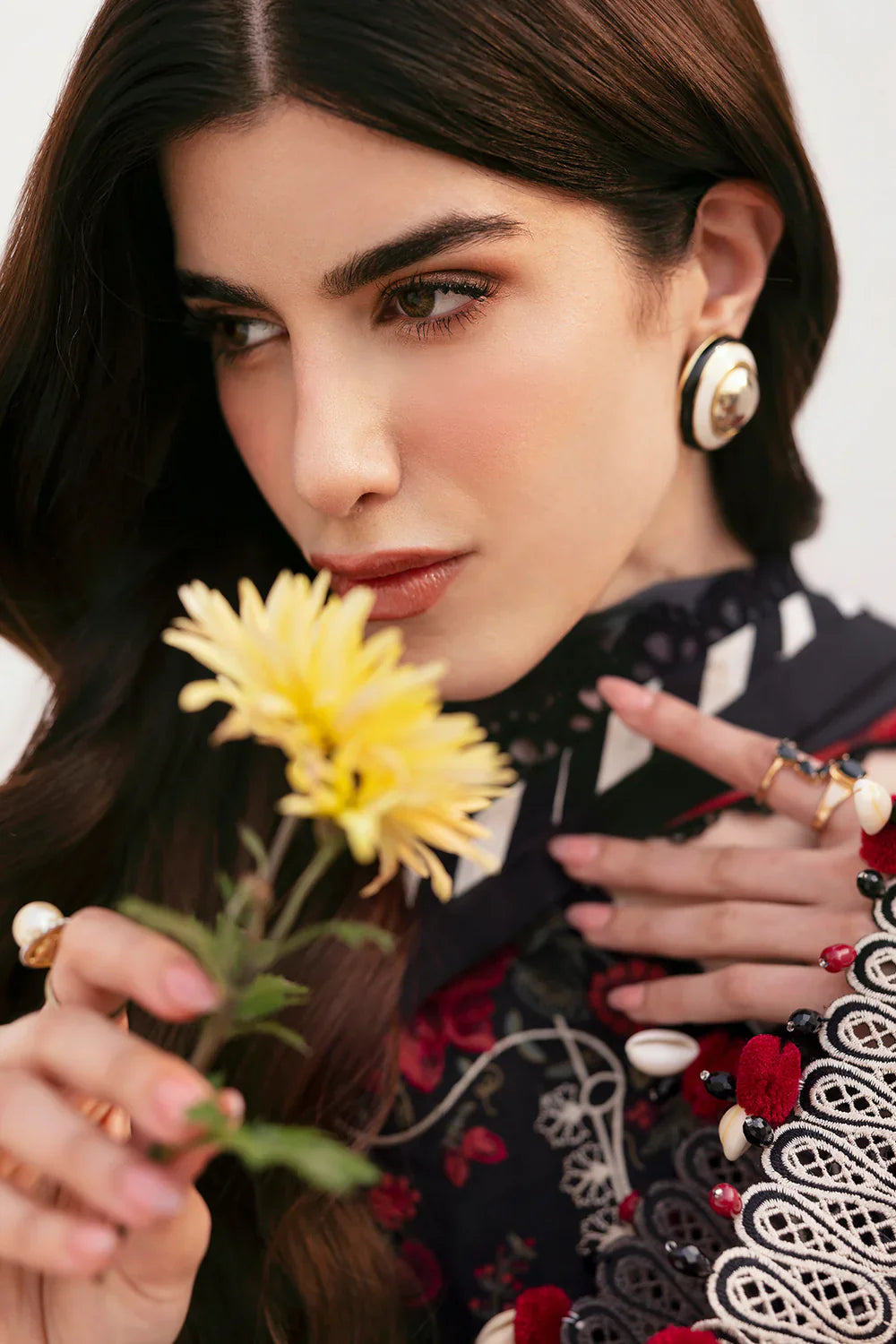 Baroque Embroidered Lawn Suit EL-D01