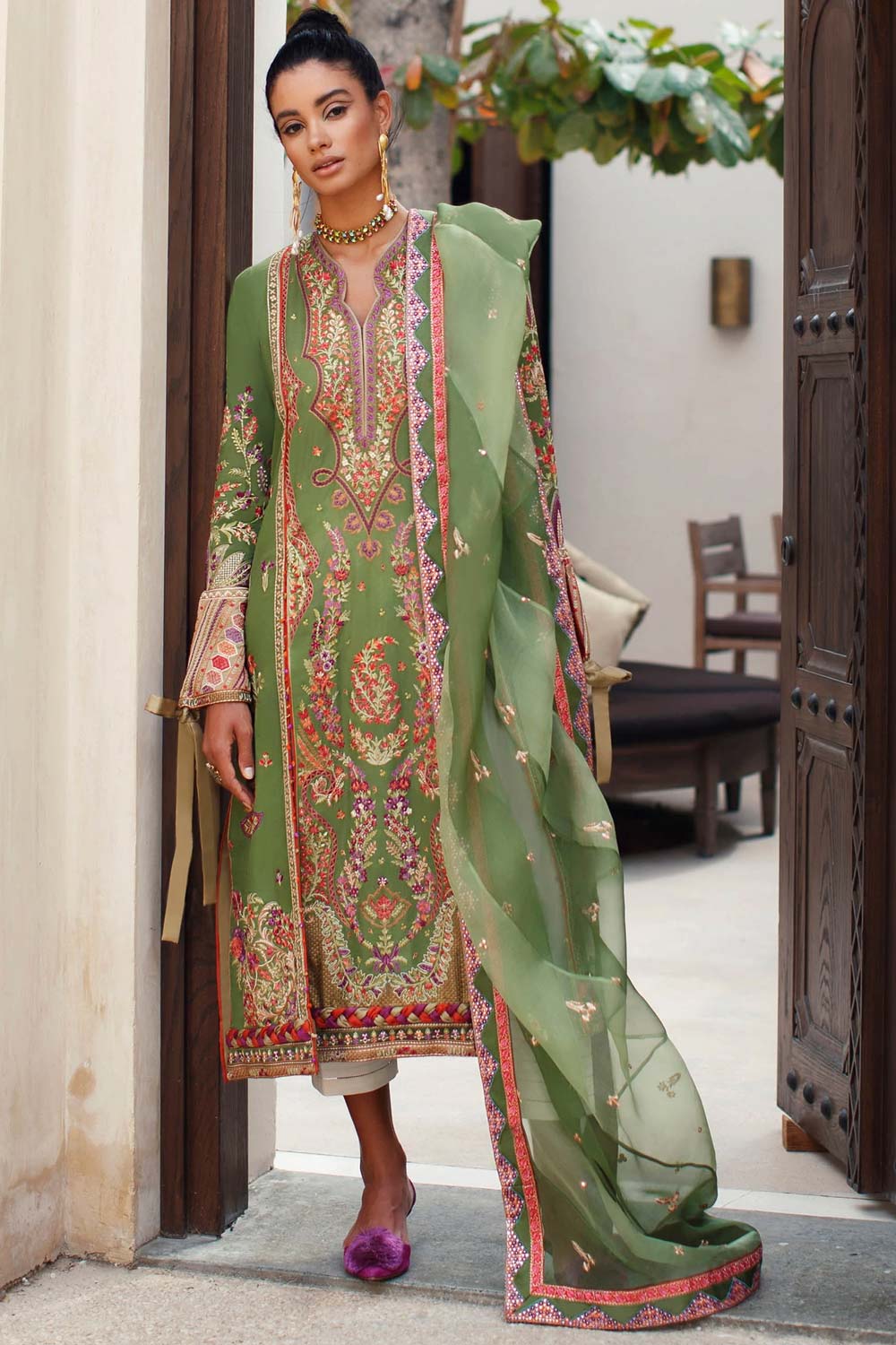 Elan Embroidered Lawn 3 piece suit EL22-06 A (ELNAZ)