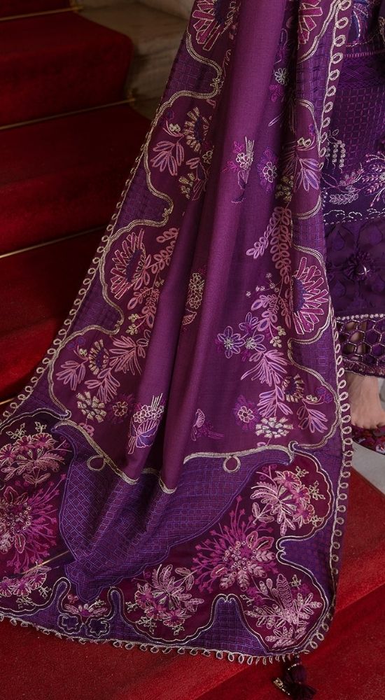 Republican Embroidered Karandi 3 Piece Suit La Mauve