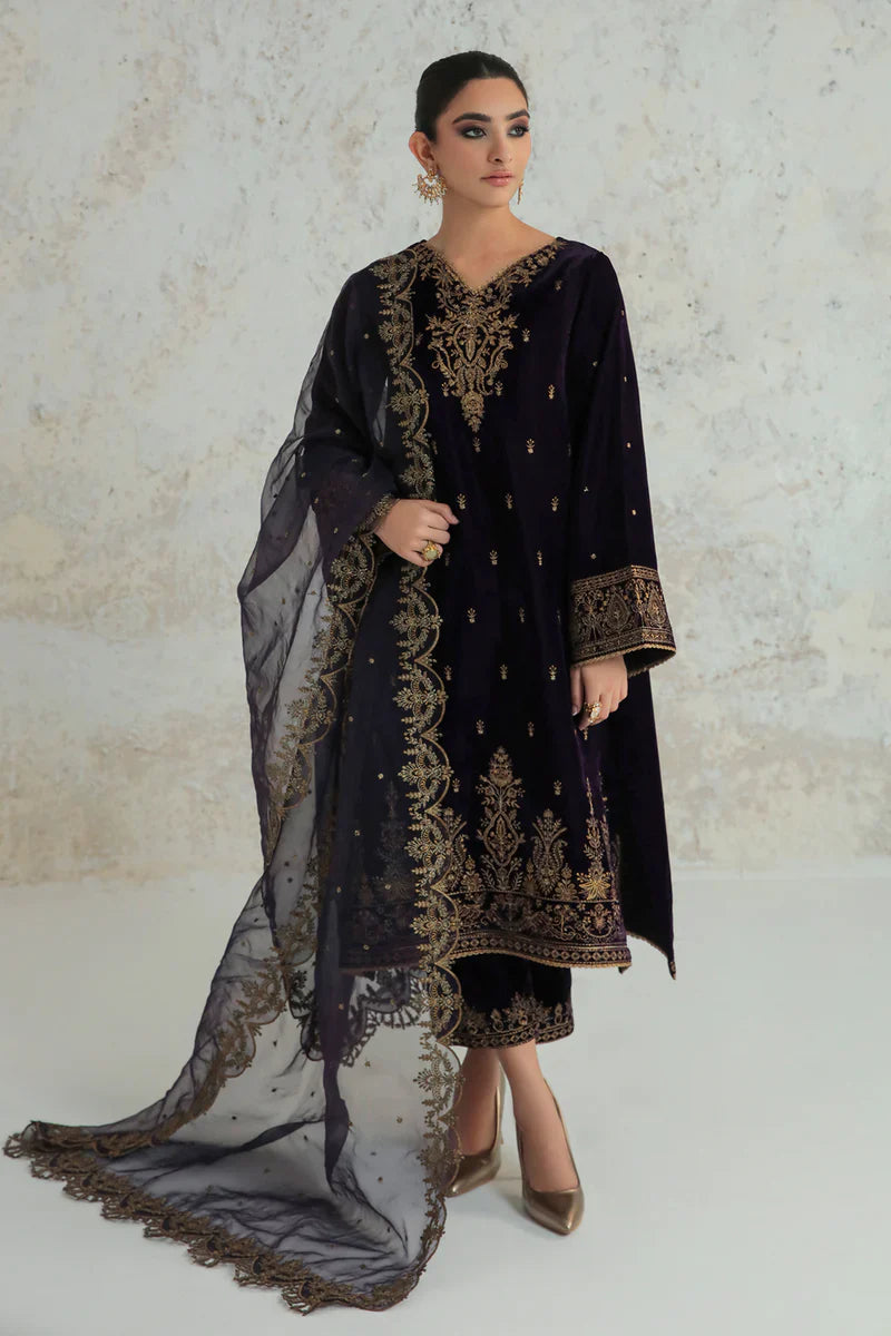 Barqoue Embroidered Velvet Suit UF-239