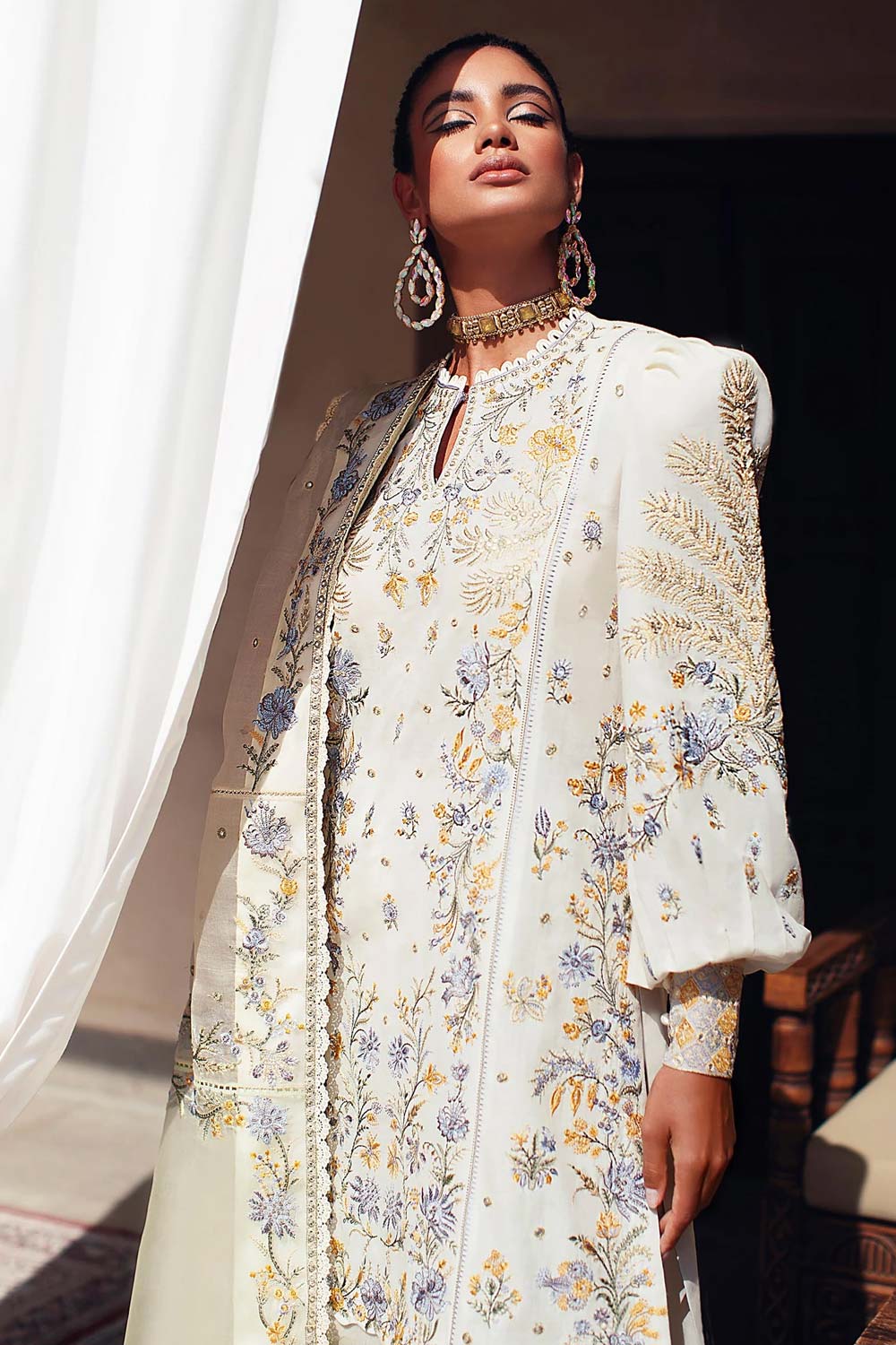 Elan Embroidered Lawn 3 piece suit EL22-11 B (NEZIHA)