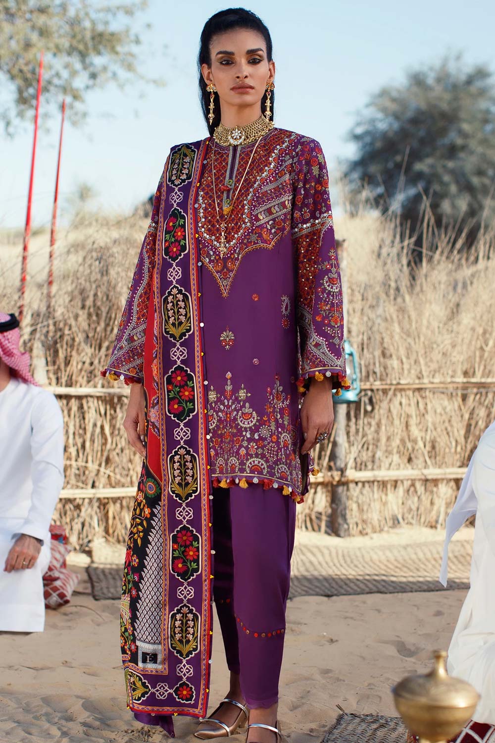 Elan Embroidered Lawn 3 piece suit EL22-13 A (MIRZETA)