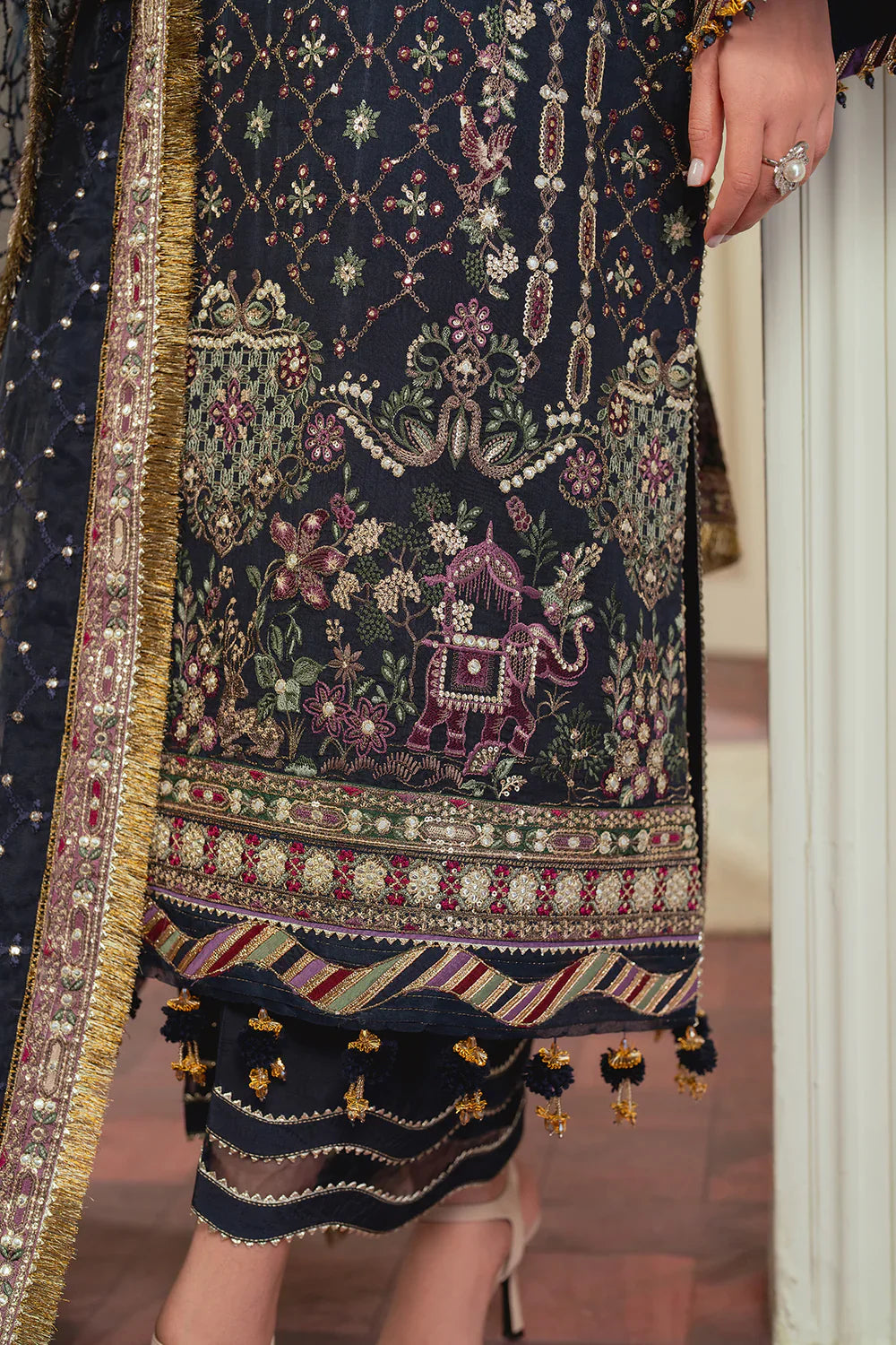 Baroque Embroidered Silk 3 piece suit CH13-07