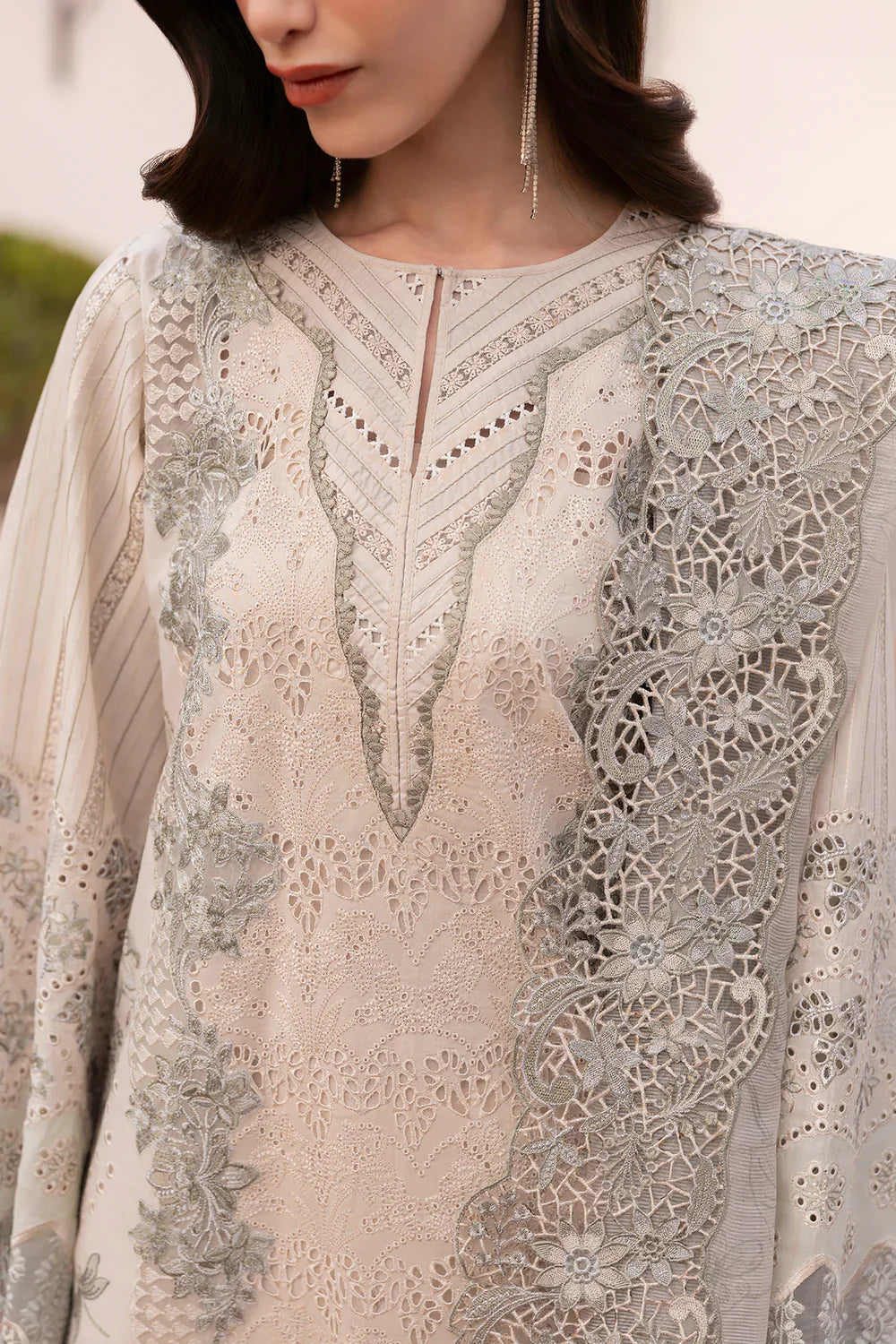 Baroque Embroidered Lawn Suit EL-D04