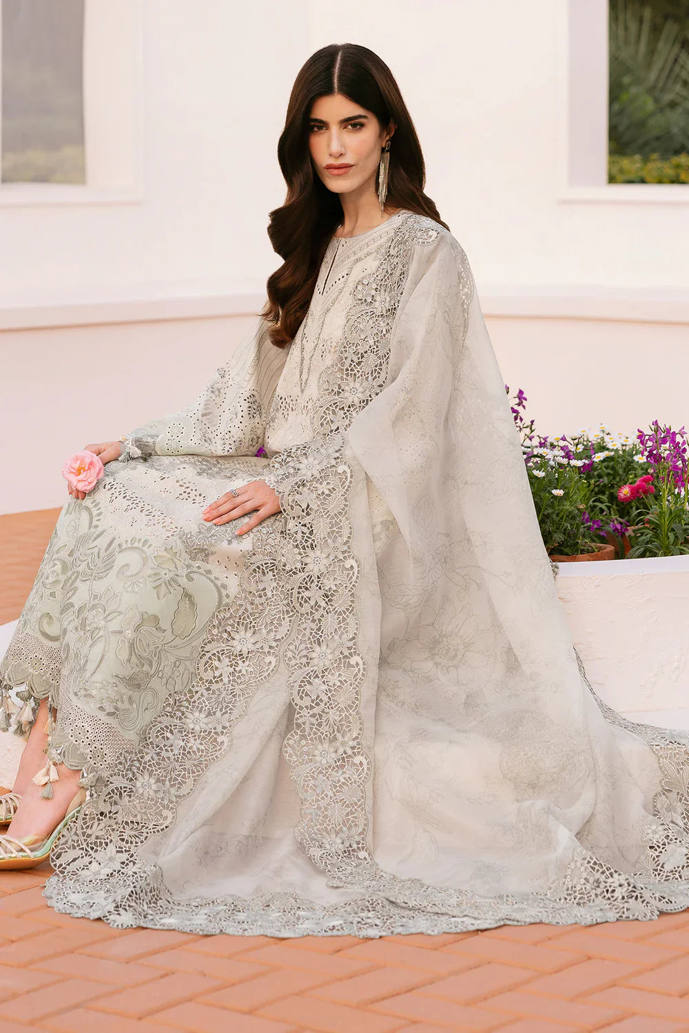 Baroque Embroidered Lawn Suit EL-D04