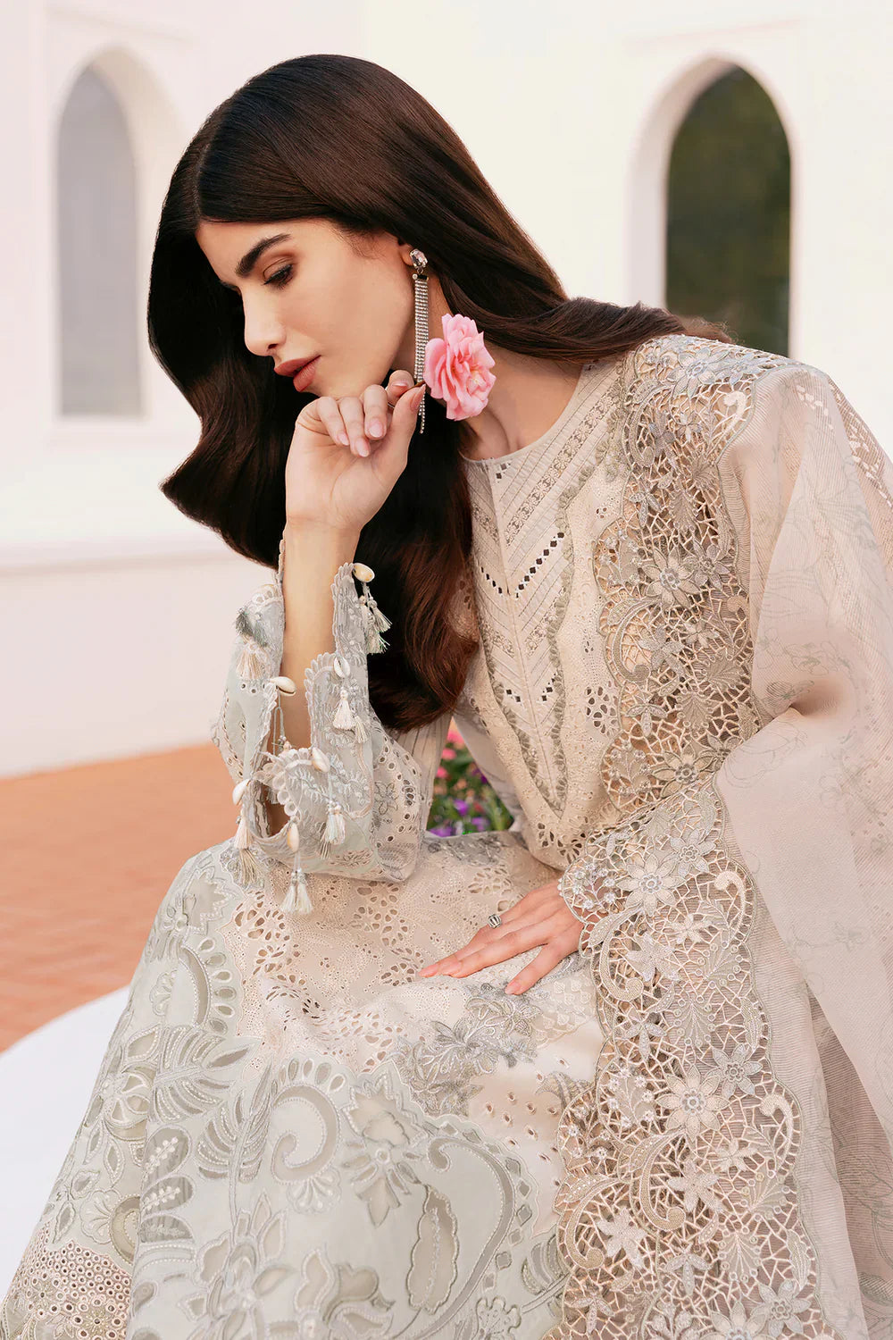 Baroque Embroidered Lawn Suit EL-D04