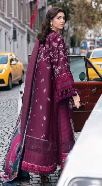 Republican Embroidered Cotton 3 Piece Suit La Begonia