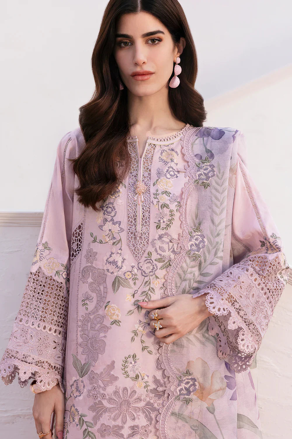 Baroque Embroidered Lawn Suit EL-D08