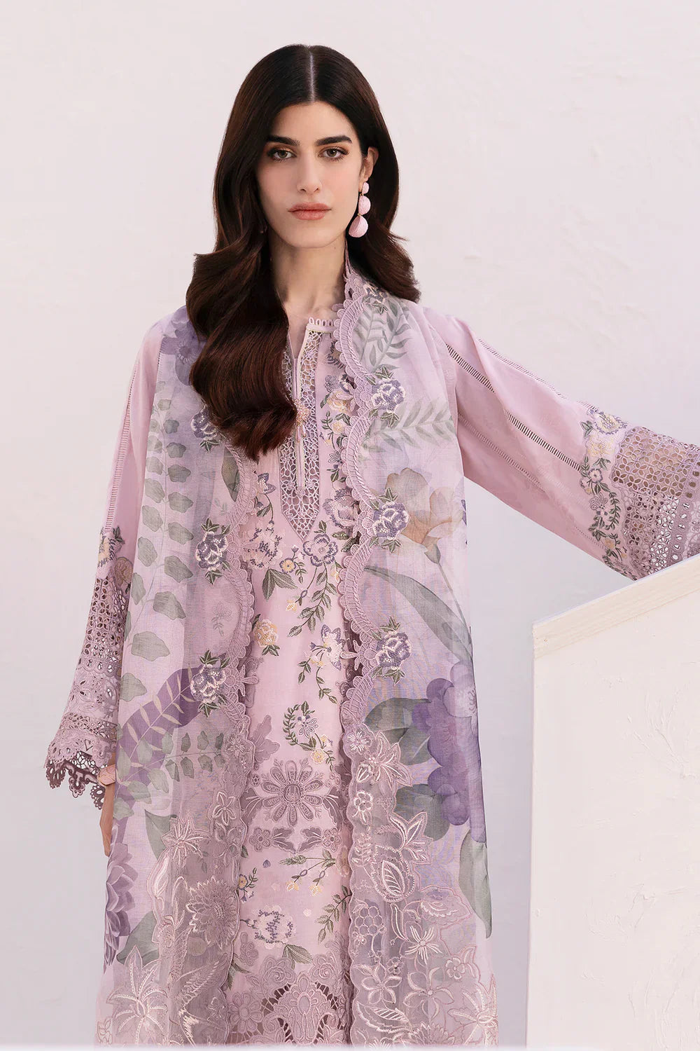 Baroque Embroidered Lawn Suit EL-D08