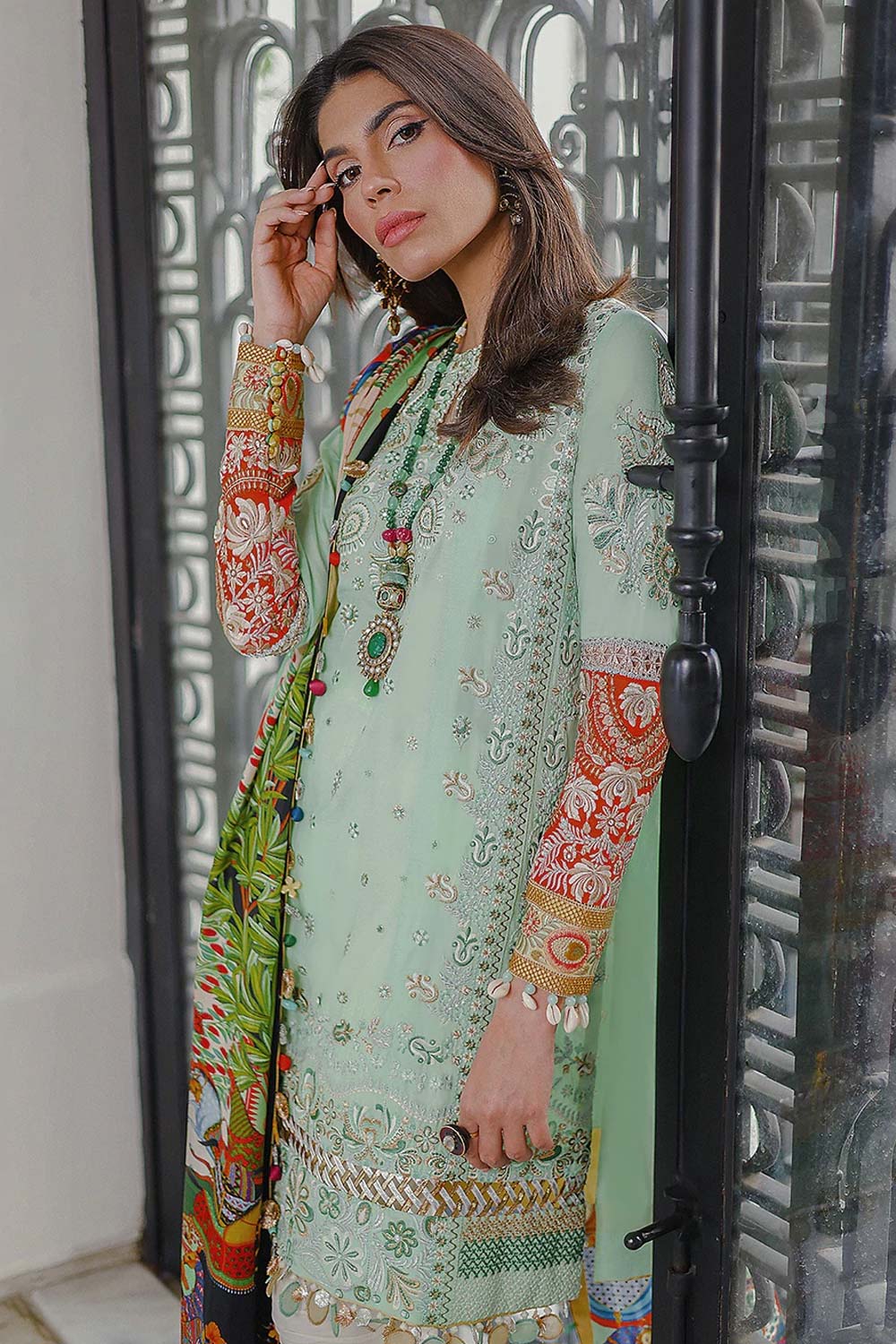 Elan Embroidered Lawn 3 piece suit EL22-09 B (NIMA)