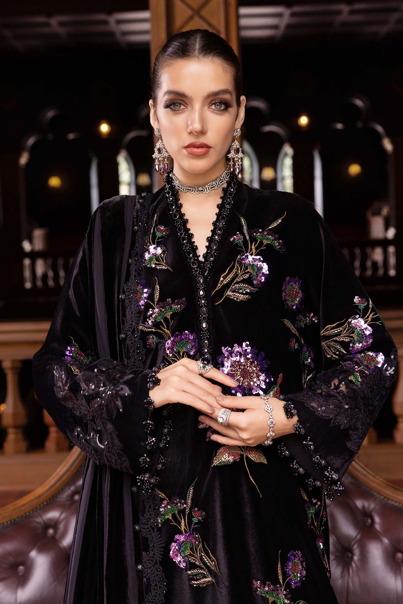 Maria B Embroidered Velvet Suit WL-1306